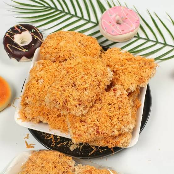 Crispy Rice Crackers with Meat Floss